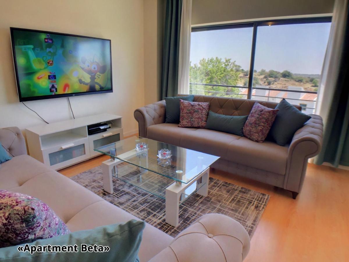 Apartment Beta - 2 Bedrooms, Private Rooftop Patio With Hot Tub, Bbq And View Ferragudo  Eksteriør billede