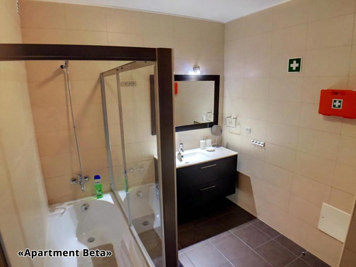 Apartment Beta - 2 Bedrooms, Private Rooftop Patio With Hot Tub, Bbq And View Ferragudo  Eksteriør billede